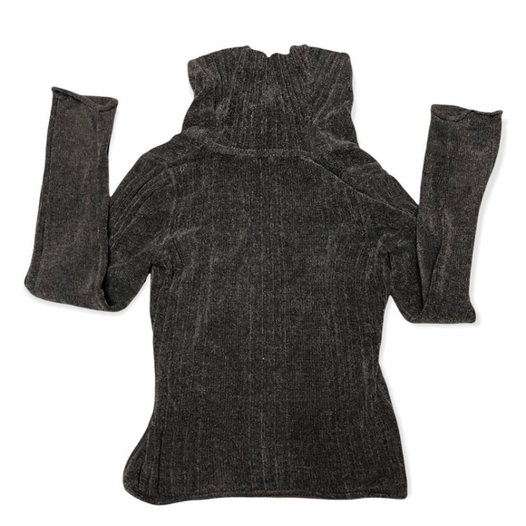 Gray Wide Neck Cowell Sweater, Long Sleeves, Size Medium - Picture 2 of 7